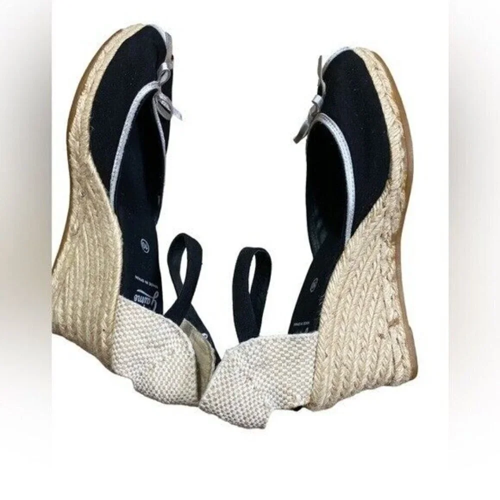 - Anthropologie Gaimo women 10 espadrilles Canvas Upper Casual vacation beach